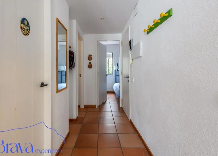 Casa Llucia- 3' Playa I Planta Baja I Centrico I Equipado I Brava Experience *