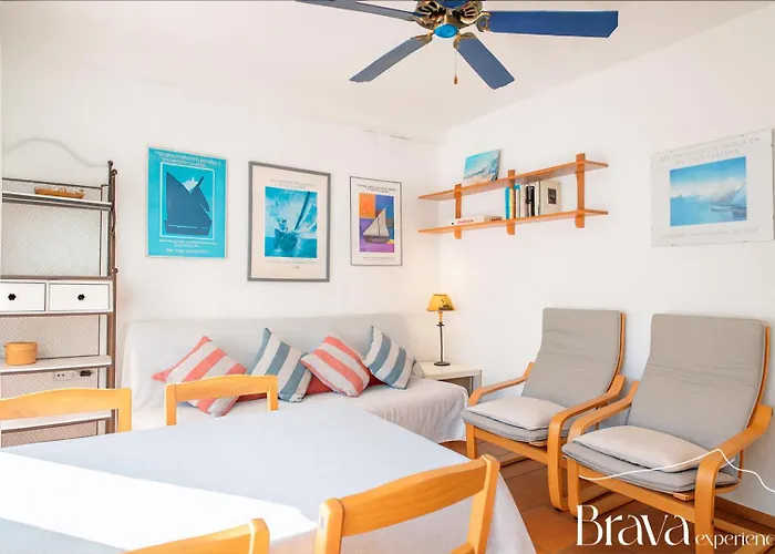 Casa Llucia- 3' Playa I Planta Baja I Centrico I Equipado I Brava Experience *