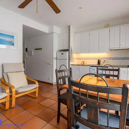 Casa Llucia- 3' Playa I Planta Baja I Centrico I Equipado I Brava Experience